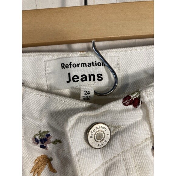 Reformation Cynthia Fruitloops High Rise White Embroidered Straight Jeans Sz 24 - Picture 4 of 9